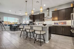 711 E Nubra Valley Pl, Oro Valley, AZ 85755 - Photo 7