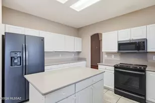 11341 N Canada Creek Dr, Tucson, AZ 85737 - Photo 11