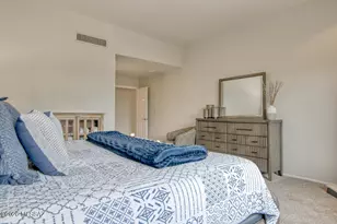 1184 E Camino Diestro, Oro Valley, AZ 85704 - Photo 33