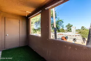 1810 E Blacklidge Dr, Tucson, AZ 85719 - Photo 19