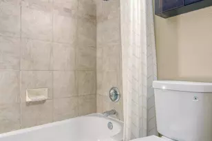 6651 N Campbell Ave, Tucson, AZ 85718 - Photo 21