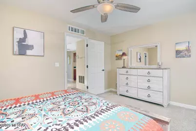 6651 N Campbell Avenue #210, Tucson, AZ 85718 - Photo 17