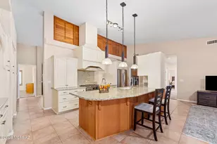 8647 E Louhelen Way, Tucson, AZ 85747 - Photo 9