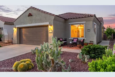 204 W Calle Media Luz, Sahuarita, AZ 85629 - Photo 5