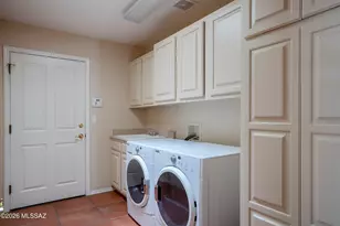 715 W Panorama Rd, Tucson, AZ 85704 - Photo 31