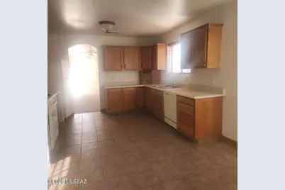 829 E Calle Esplendor, Nogales, AZ 85621 - Photo 5
