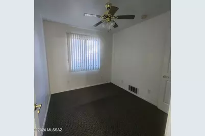 829 E Calle Esplendor, Nogales, AZ 85621 - Photo 13