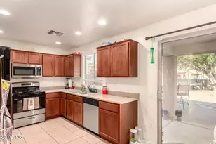 14361 S Camino Vallado, Sahuarita, AZ 85629 - Photo 11