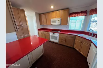 1840 N Pacana Way, Green Valley, AZ 85614 - Photo 7