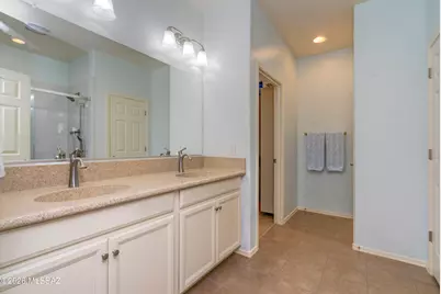 38676 S Running Roses Lane, Tucson, AZ 85739 - Photo 21