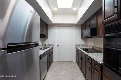 871 E Calle Esplendor, Nogales, AZ 85621 - Photo 9