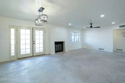 871 E Calle Esplendor, Nogales, AZ 85621 - Photo 7