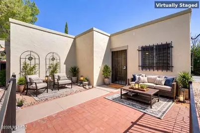 1018 Cll De La Temporada, Green Valley, AZ 85614 - Photo 1