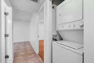 1018 Cll De La Temporada, Green Valley, AZ 85614 - Photo 17