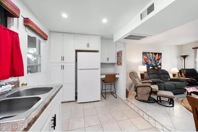 482 S Paseo Pena #B, Green Valley, AZ 85614 - Photo 11