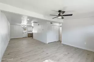 4221 E 31st St, Tucson, AZ 85711 - Photo 7
