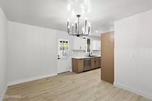 4221 E 31st St, Tucson, AZ 85711 - Photo 9