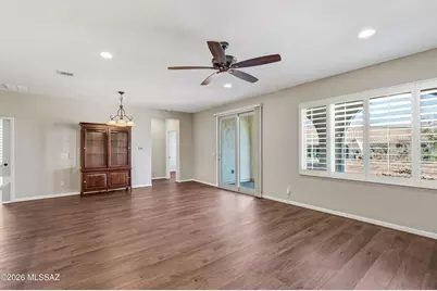 1717 E Sage Thrasher Drive, Green Valley, AZ 85614 - Photo 11