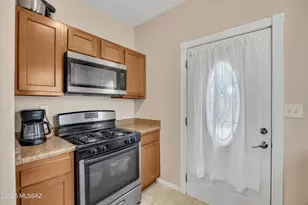 948 N Perry Ave, Tucson, AZ 85705 - Photo 13