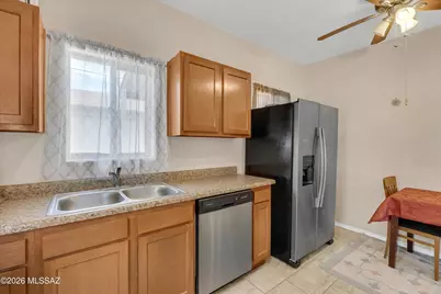 948 N Perry Avenue, Tucson, AZ 85705 - Photo 15