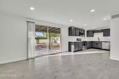 6126 E 33rd Street, Tucson, AZ 85711 - Photo 7