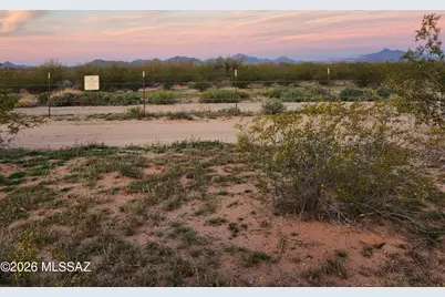 7716 Shadows Desert Lane, Marana, AZ 85743 - Photo 5