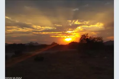 7716 Shadows Desert Lane, Marana, AZ 85743 - Photo 7