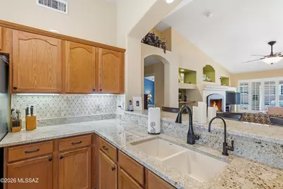 976 N Night Heron Drive, Green Valley, AZ 85614 - Photo 23