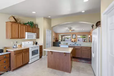 1547 N Buttes Drive, Green Valley, AZ 85614 - Photo 25