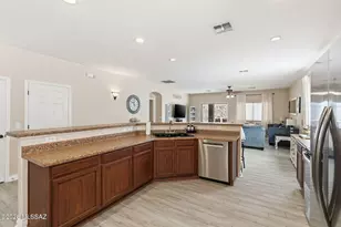 527 S Sweet Ridge Dr, Vail, AZ 85641 - Photo 7