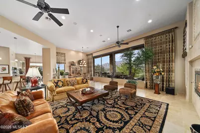 7573 E Crested Saguaro Place, Tucson, AZ 85750 - Photo 3