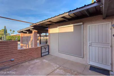 413 W Calle De Oro, Green Valley, AZ 85614 - Photo 5