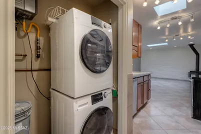 413 W Calle De Oro, Green Valley, AZ 85614 - Photo 17