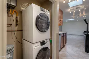 413 W Calle De Oro, Green Valley, AZ 85614 - Photo 17