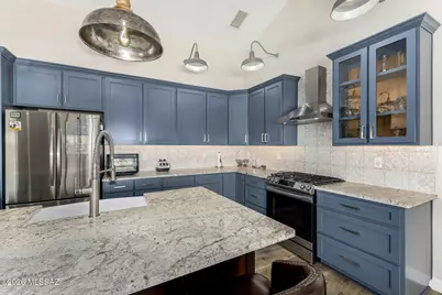 10170 E Sky Castle Way, Tucson, AZ 85730 - Photo 17