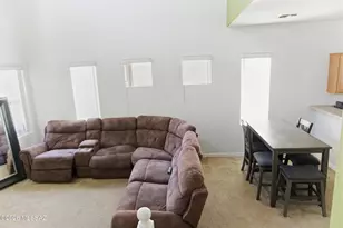 62 E Camino Limon Verde, Sahuarita, AZ 85629 - Photo 5