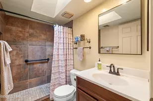 2511 S Calle Cervantes, Green Valley, AZ 85622 - Photo 11