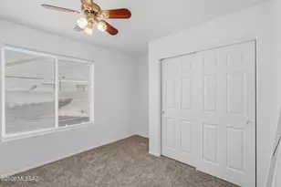 7976 E Alandale Pl, Tucson, AZ 85715 - Photo 9