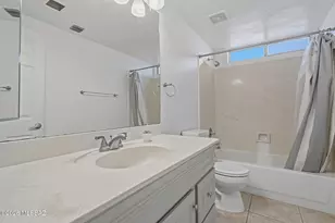 7976 E Alandale Pl, Tucson, AZ 85715 - Photo 11