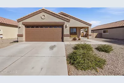 11092 W Coppertail Drive, Marana, AZ 85653 - Photo 1