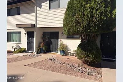 1306 S Avenida Polar #B2, Tucson, AZ 85710 - Photo 1