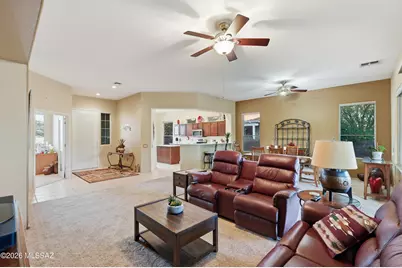 8083 W Greensleeves Way, Tucson, AZ 85743 - Photo 5