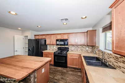 728 S Porter Routh Place, Vail, AZ 85641 - Photo 9