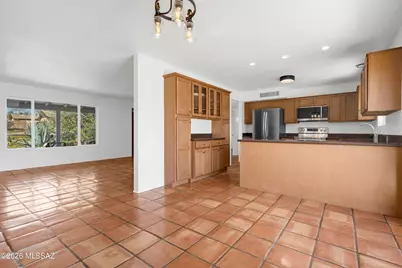 9932 N Calle Solano, Tucson, AZ 85737 - Photo 31