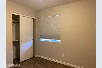 8231 W Lapis Moon Lane, Tucson, AZ 85743 - Photo 11