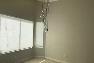 8231 W Lapis Moon Ln, Tucson, AZ 85743 - Photo 5