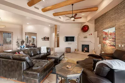 12757 N Sorrel Stallion Place, Marana, AZ 85658 - Photo 13