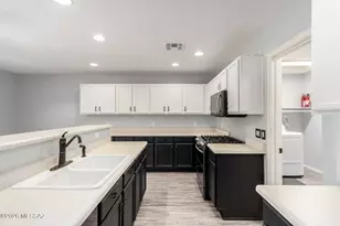 5650 W Copperhead Dr, Tucson, AZ 85742 - Photo 3