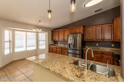 8982 E Pomegranate Street, Tucson, AZ 85730 - Photo 9