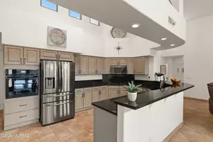 8738 E Bear Paw Pl, Tucson, AZ 85749 - Photo 15